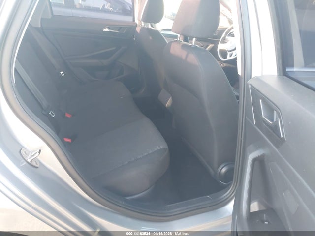 3VWC57BU7LM085974 Volkswagen Jetta 1.4t R-line/1.4t S/1.4t Se