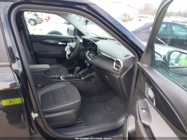 2024 CHEVROLET TRAILBLAZER KL79MRSLXRB213964 Photo 4