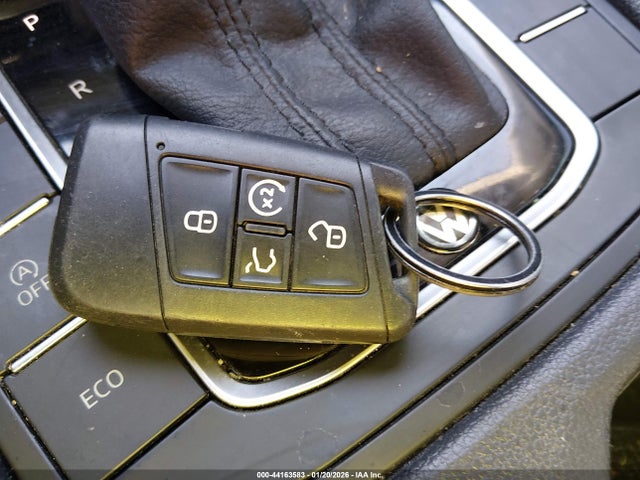 Aukcja sprzedaży 2020 Volkswagen Jetta 1.4t R-line/1.4t S/1.4t Se, vin: 3VWCB7BU7LM057830, numer aukcji: 44163583