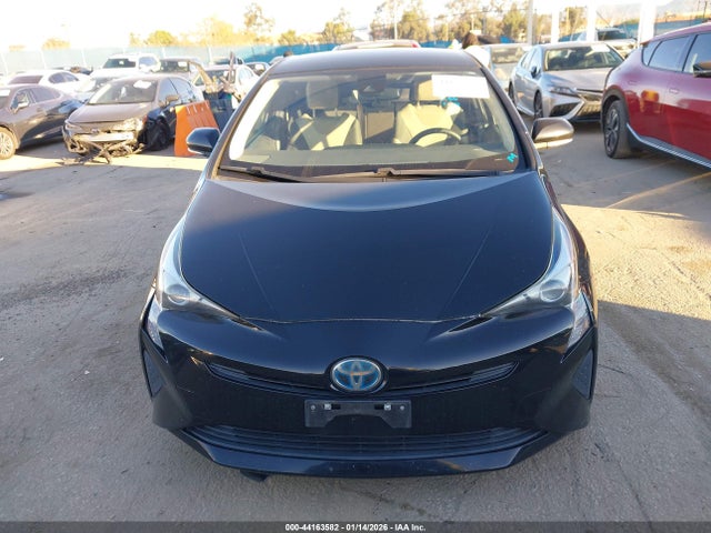 JTDKBRFU6H3568555 Toyota Prius One