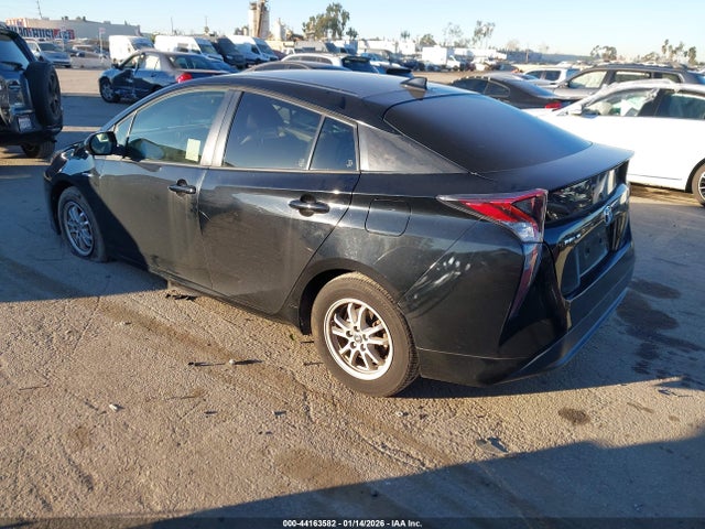 JTDKBRFU6H3568555 Toyota Prius One