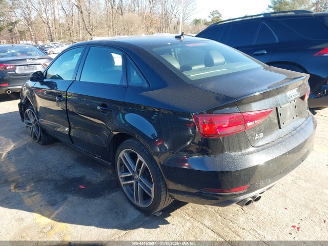 2020 AUDI A3 WAUAUGFF2LA053467 Photo 2