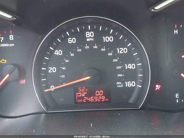 5XYKT4A65EG429615 KIA SORENTO LX