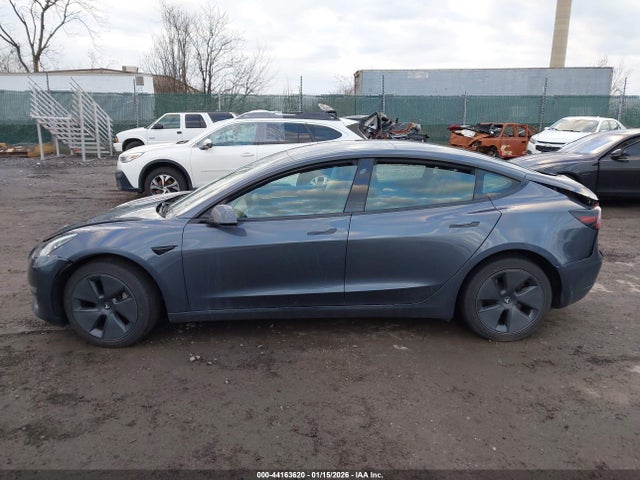 Tesla Model 3 Rear-wheel Drive 2023 5YJ3E1EA0PF662033 Image 13