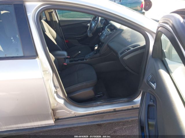 2016 FORD FOCUS 1FADP3K20GL344861 Photo 4