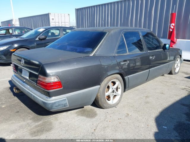 1992 MERCEDES-BENZ 400 WDBEA34EXNB741647 Photo 3