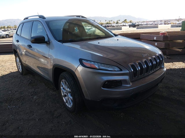 1C4PJLAB8GW284417 Jeep Cherokee Sport