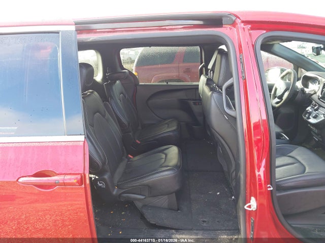 2C4RC1BG0SR556218 Chrysler Pacifica Select