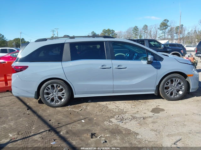 Honda Odyssey Touring 2025 5FNRL6H80SB062143 Image 13