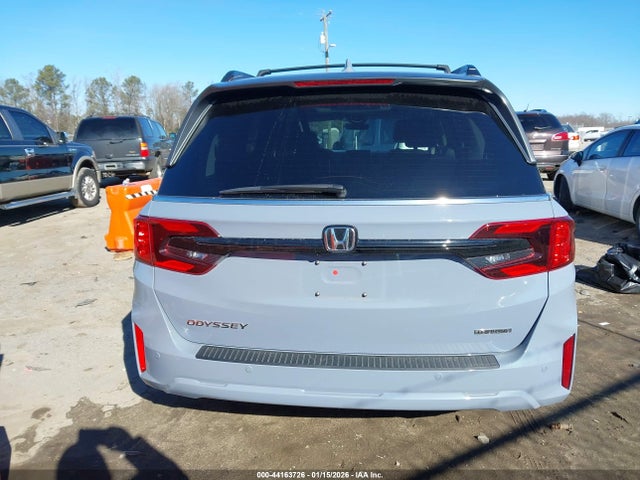Honda Odyssey Touring 2025 5FNRL6H80SB062143 Image 16