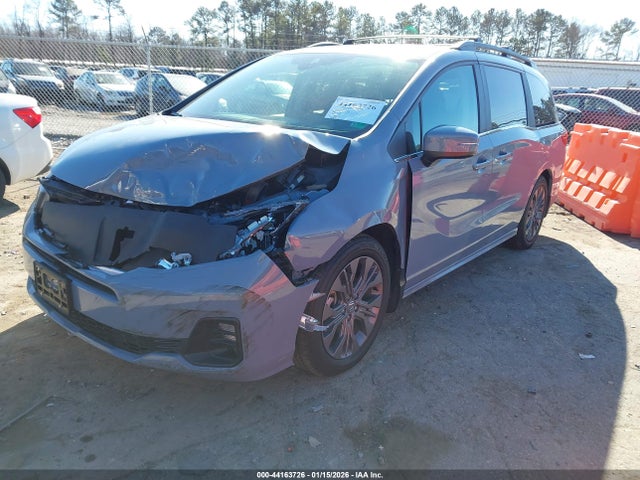 Honda Odyssey Touring 2025 5FNRL6H80SB062143 Image 2