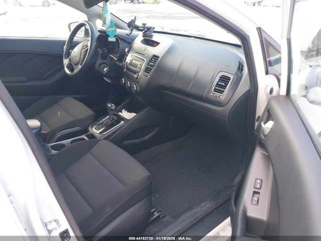 3KPFK4A74JE177702 KIA FORTE LX