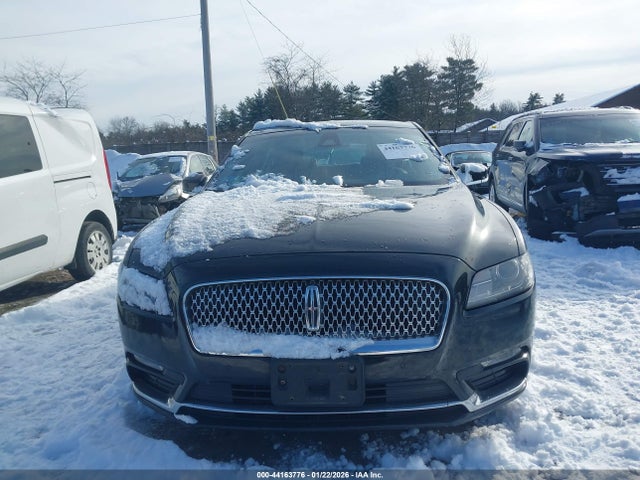1LN6L9HK4L5600745 Lincoln Continental Livery