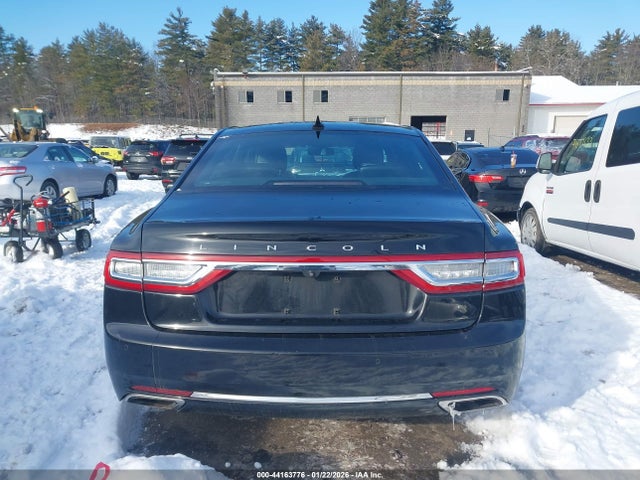 1LN6L9HK4L5600745 Lincoln Continental Livery