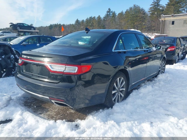 1LN6L9HK4L5600745 Lincoln Continental Livery