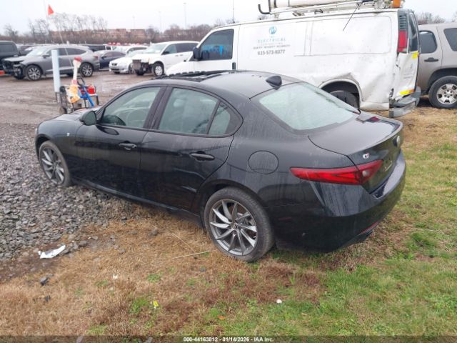 2022 ALFA ROMEO GIULIA ZARFANBN6N7655152 Photo 2