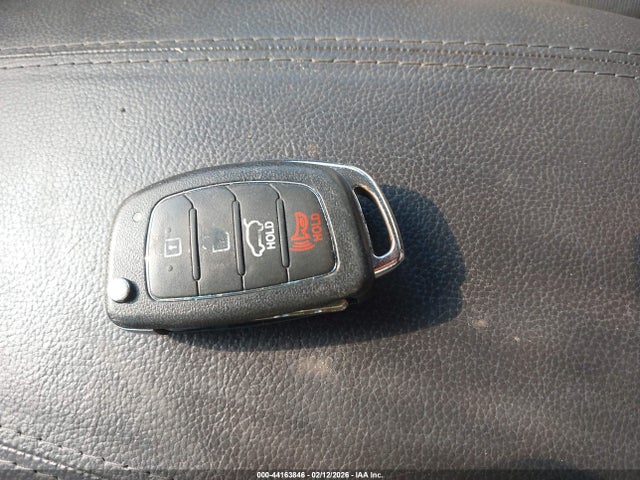 5XYZT3LB0GG318654 Hyundai Santa Fe Sport 2.4l