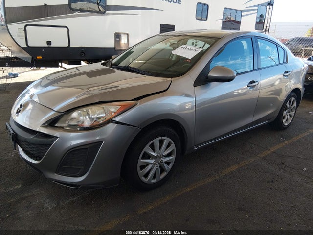 2011 Mazda Mazda3 I Sport მანქანა იყიდება აუქციონზე, vin: JM1BL1UF1B1382590, აუქციონის ნომერი: 44163870