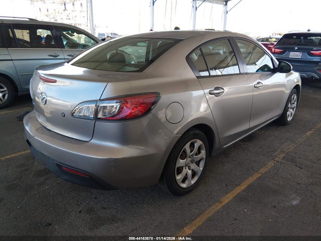 2011 Mazda Mazda3 I Sport მანქანა იყიდება აუქციონზე, vin: JM1BL1UF1B1382590, აუქციონის ნომერი: 44163870