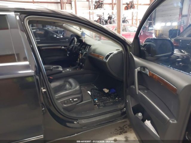 2013 AUDI Q7 WA1LGAFE5DD012073 Photo 4