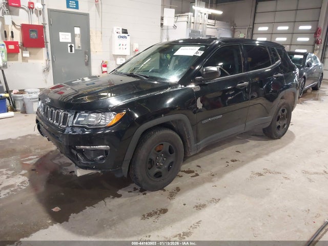 Jeep Compass Sport 2018 3C4NJCAB3JT204770 Image 2