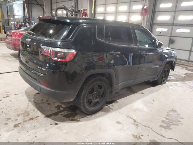 Jeep Compass Sport 2018 3C4NJCAB3JT204770 Image 4