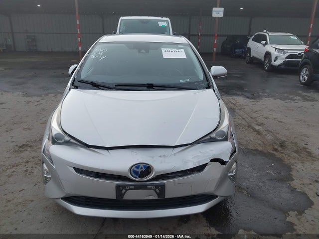 JTDKARFU1G3025311 Toyota Prius Four Touring
