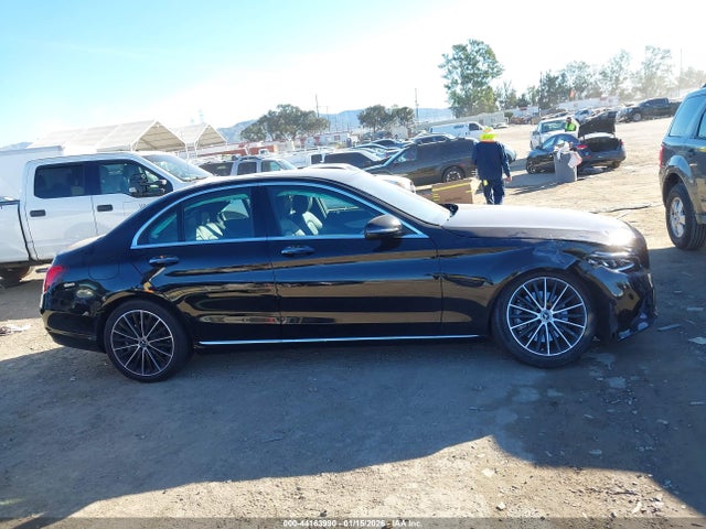 W1KWF8DB0MR644947 Mercedes-Benz C 300 Sedan