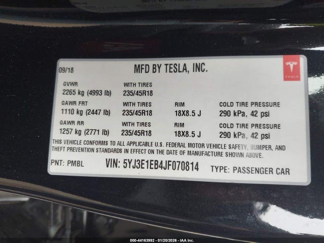 2018 TESLA MODEL 3 5YJ3E1EB4JF070814 Photo 8