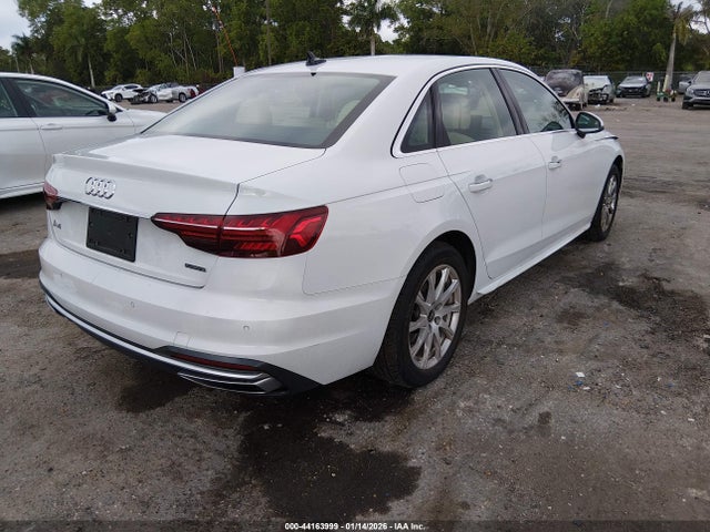 2022 AUDI A4 WAUABAF4XNA004599 Photo 3