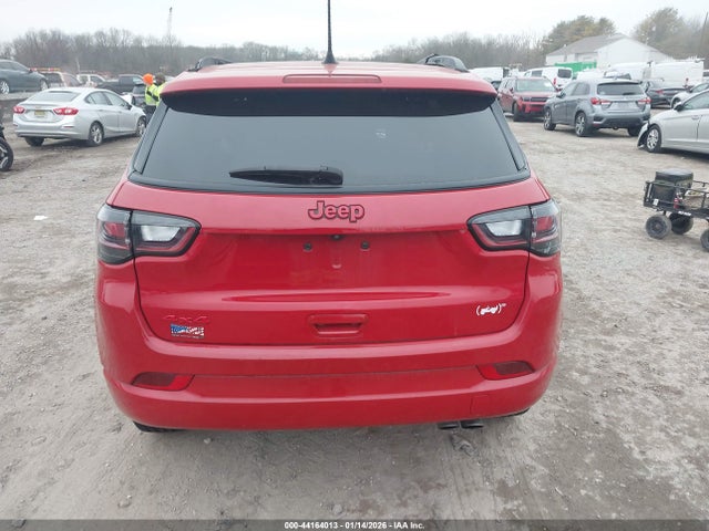 44164013 :رقم المزاد ، 3C4NJDCB6NT204299 vin ، 2022 Jeep Compass (red) Edition 4x4 مزاد بيع