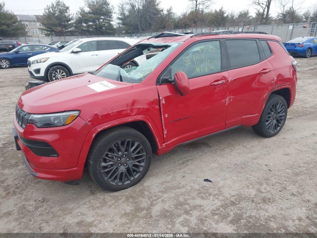 44164013 :رقم المزاد ، 3C4NJDCB6NT204299 vin ، 2022 Jeep Compass (red) Edition 4x4 مزاد بيع