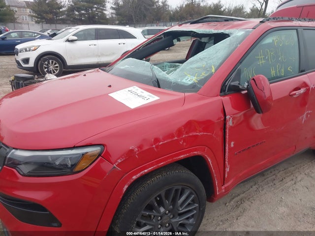 44164013 :رقم المزاد ، 3C4NJDCB6NT204299 vin ، 2022 Jeep Compass (red) Edition 4x4 مزاد بيع