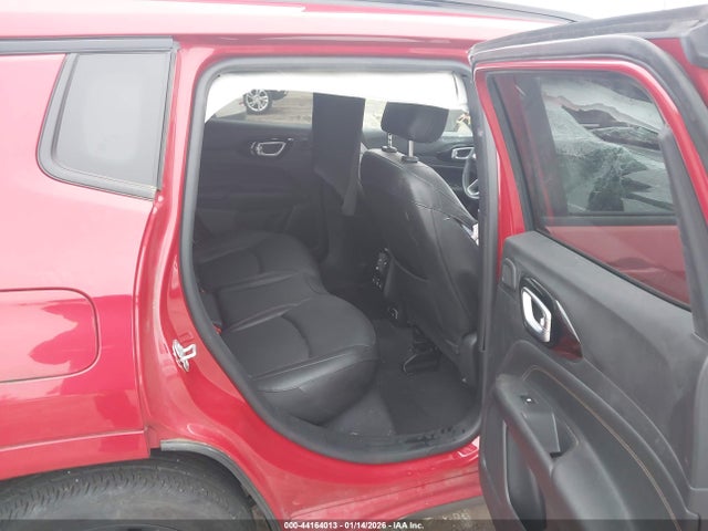 44164013 :رقم المزاد ، 3C4NJDCB6NT204299 vin ، 2022 Jeep Compass (red) Edition 4x4 مزاد بيع