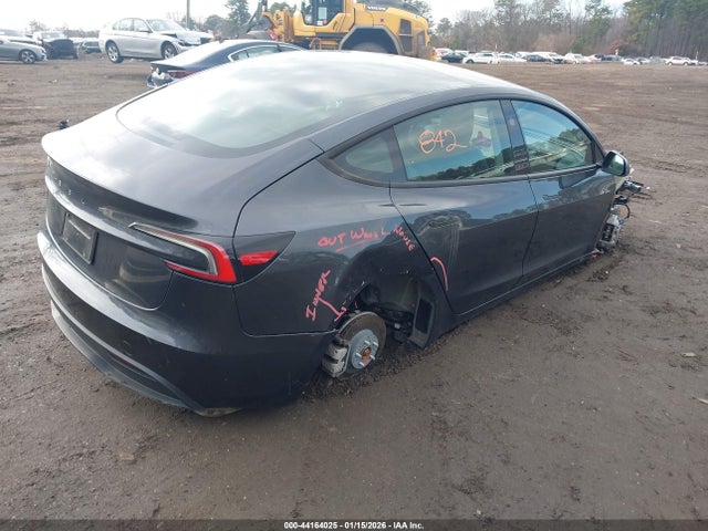 2024 TESLA MODEL 3 5YJ3E1EA4RF768116 Photo 3