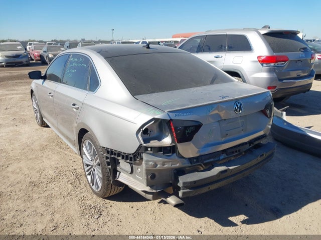 44164049 :رقم المزاد ، 1VWBS7A38EC084172 vin ، 2014 Volkswagen Passat 1.8t Sport مزاد بيع