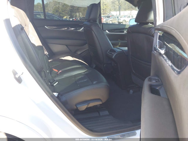 2020 CADILLAC XT6 1GYKPDRS1LZ231662 Photo 7