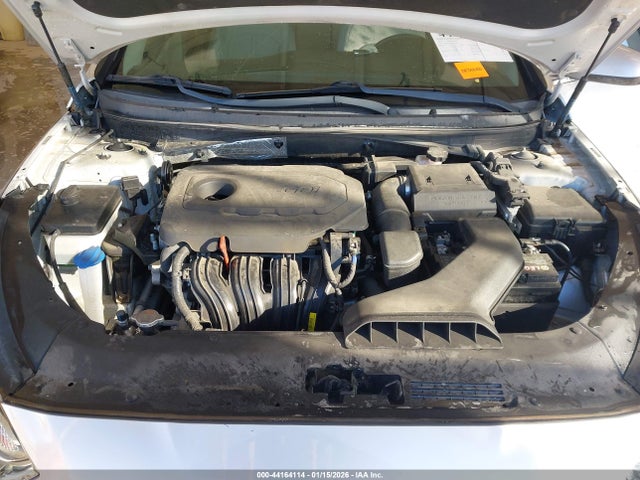 44164114 :رقم المزاد ، 5NPE24AF0JH656584 vin ، 2018 Hyundai Sonata Se مزاد بيع