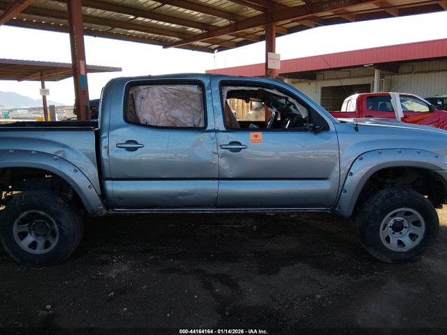 3TMLU4ENXFM194684 Toyota Tacoma Base V6