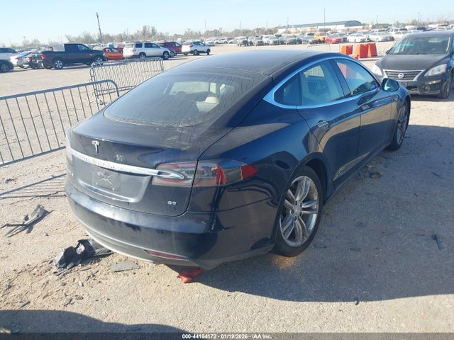 2014 Tesla Model S P85 მანქანა იყიდება აუქციონზე, vin: 5YJSA1H13EFP39784, აუქციონის ნომერი: 44164172