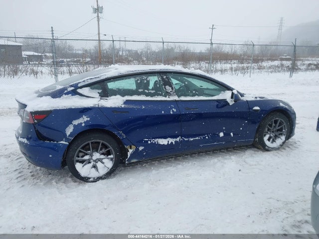 Tesla Model 3 Rear-wheel Drive 2022 5YJ3E1EA3NF103783 Image 14
