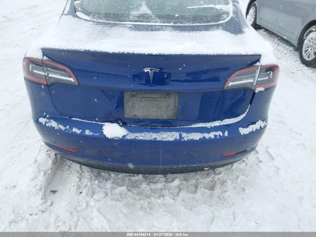 Tesla Model 3 Rear-wheel Drive 2022 5YJ3E1EA3NF103783 Image 20