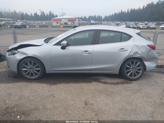3MZBN1M35JM184948 Mazda Mazda3 Grand Touring