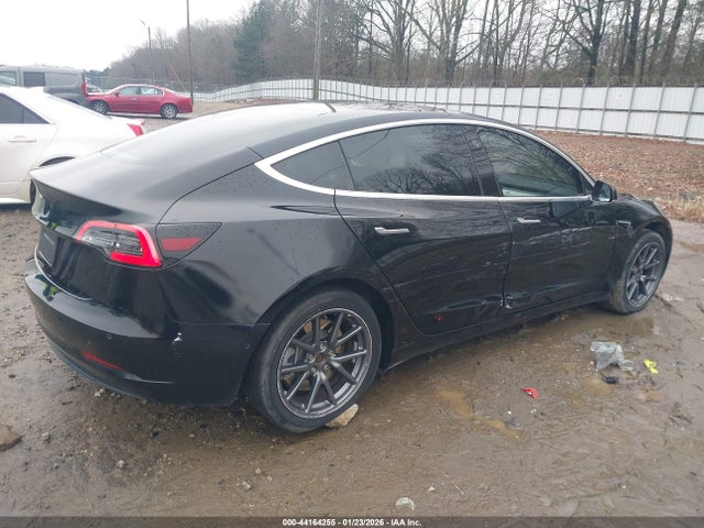 2019 TESLA MODEL 3 5YJ3E1EA3KF431443 Photo 5