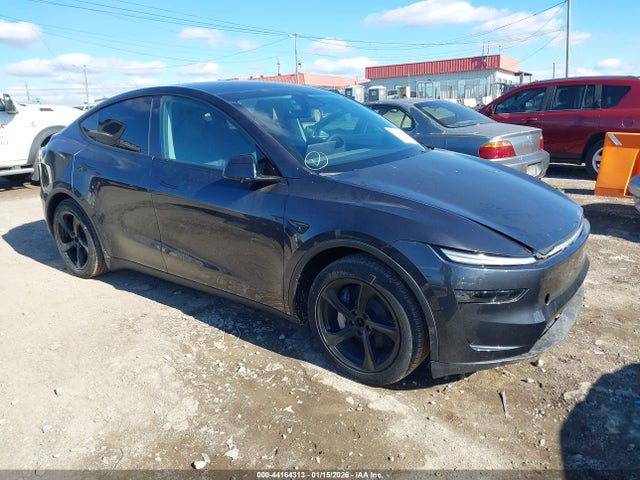 2026 TESLA MODEL Y 7SAYGDED5TF387106 Photo 0