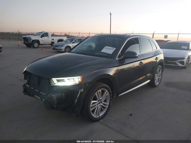WA1BNAFY1J2212712 Audi Q5 2.0t Premium/2.0t Tech Premium