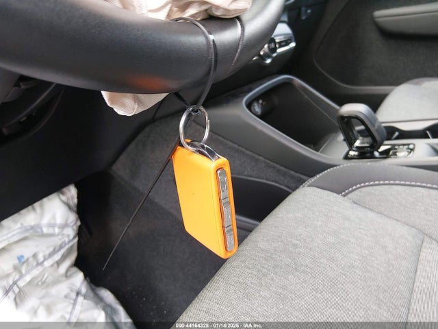 2024 VOLVO XC40 YV4L12UK3R2315858 Photo 10