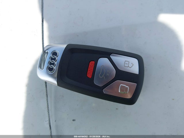 2022 AUDI A4 WAUEAAF43NN012105 Photo 10