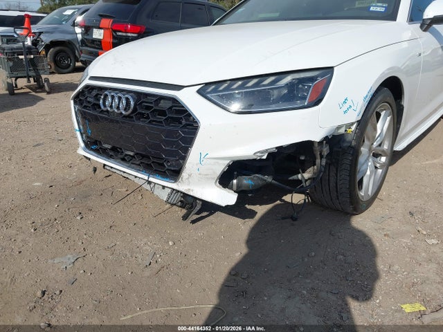 2022 AUDI A4 WAUEAAF43NN012105 Photo 5
