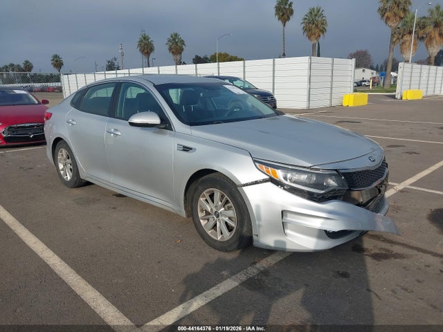 2016 KIA OPTIMA KNAGT4L3XG5111443 Photo 0
